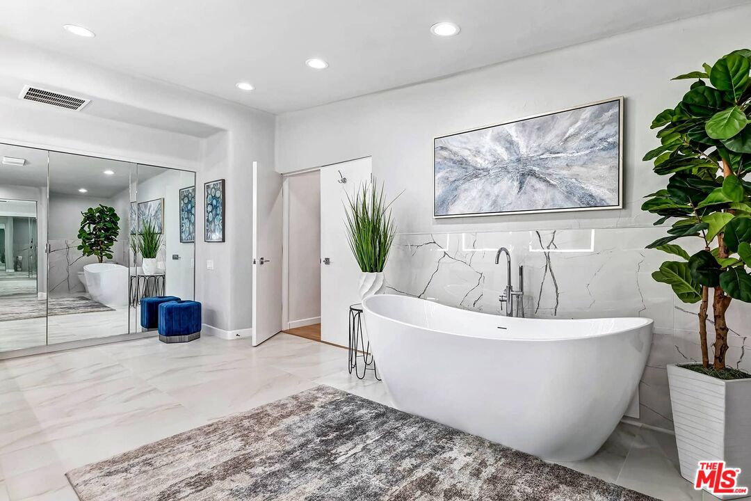 2183 Century Woods Way