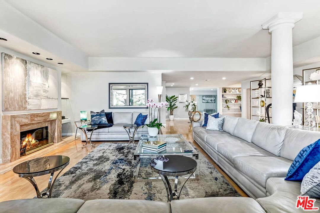 2183 Century Woods Way