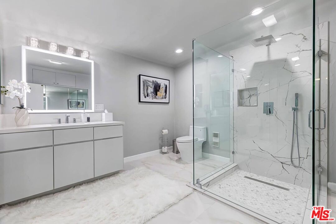 2183 Century Woods Way