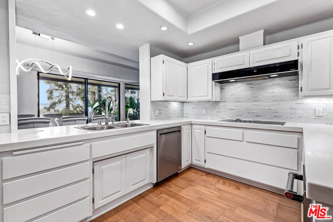 2183 Century Woods Way