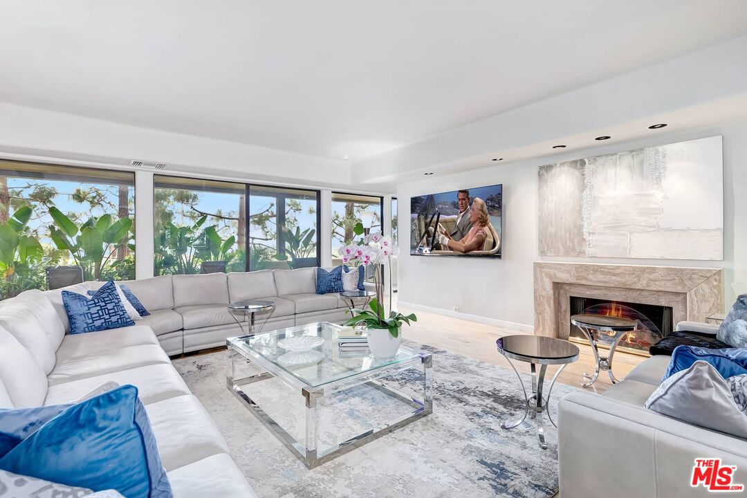 2183 Century Woods Way