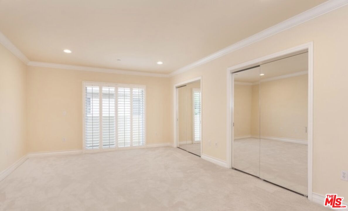 1246 Armacost Ave Unit: 202