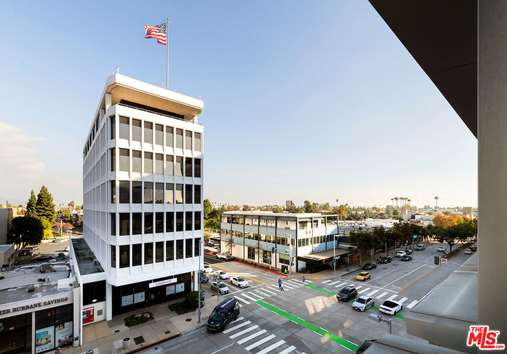 175 S Lake Ave Unit: 412