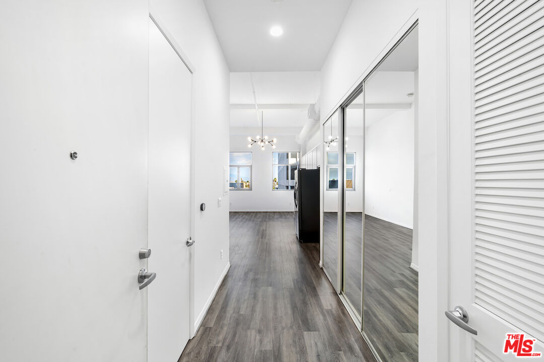 175 S Lake Ave Unit: 412