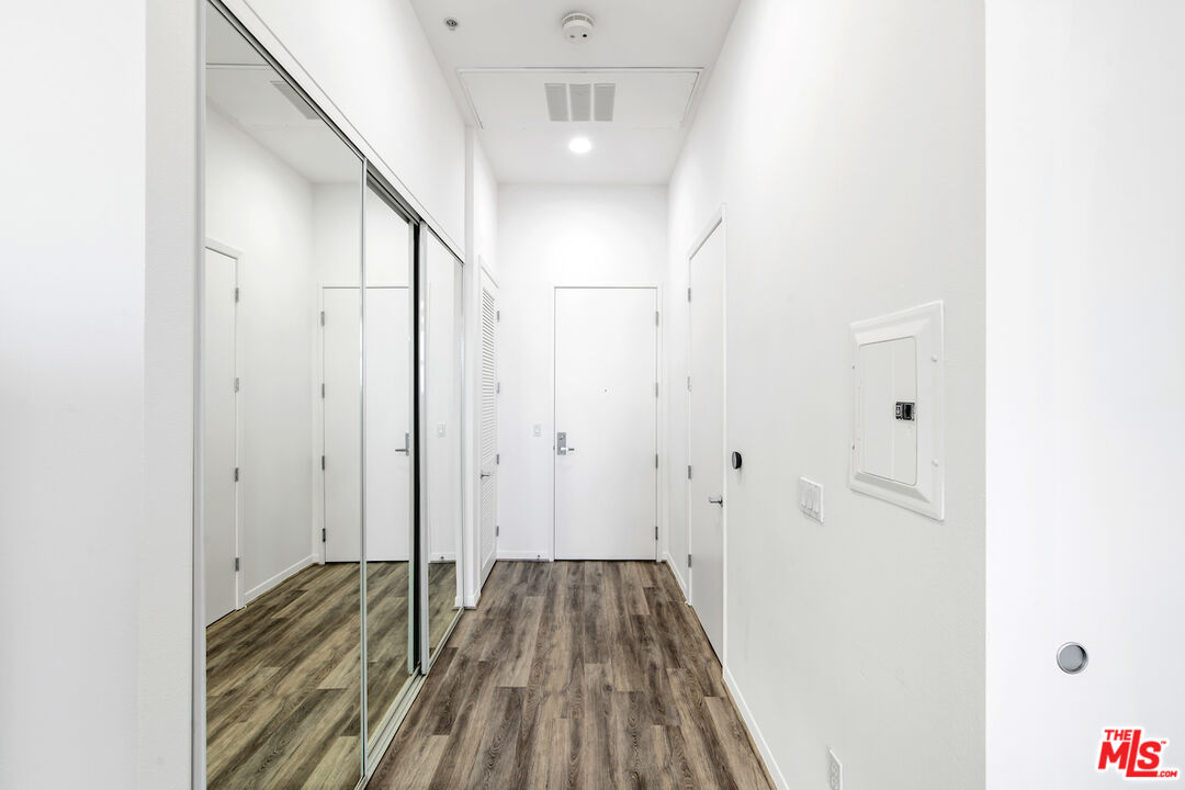 175 S Lake Ave Unit: 412