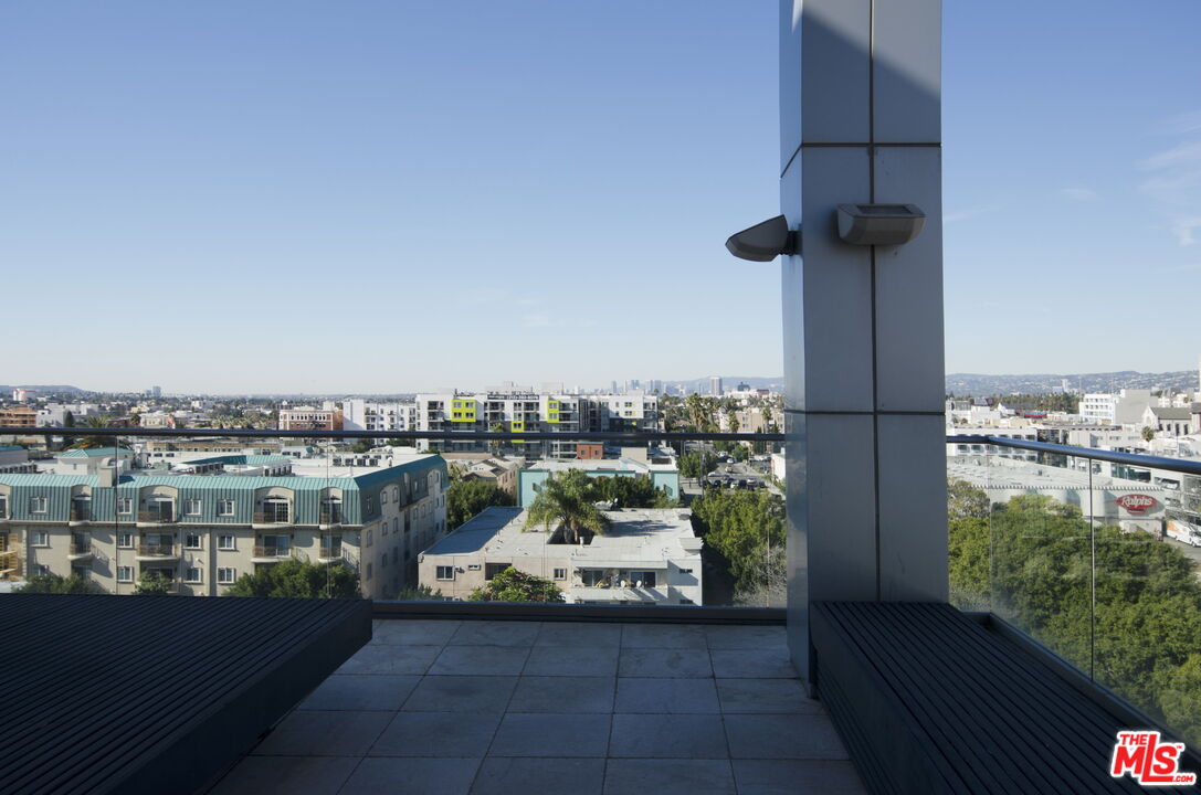 702 S Serrano Ave Unit: 503