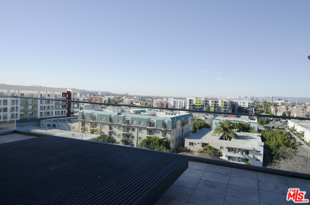 702 S Serrano Ave Unit: 503