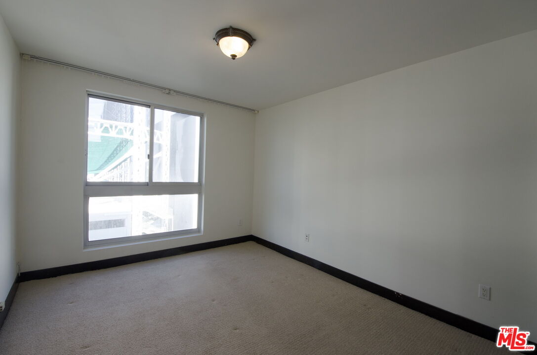 702 S Serrano Ave Unit: 503