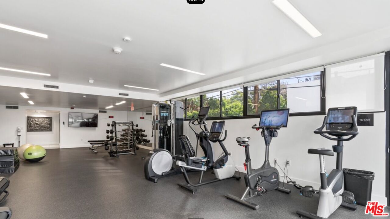 818 N Doheny Dr Unit: 206