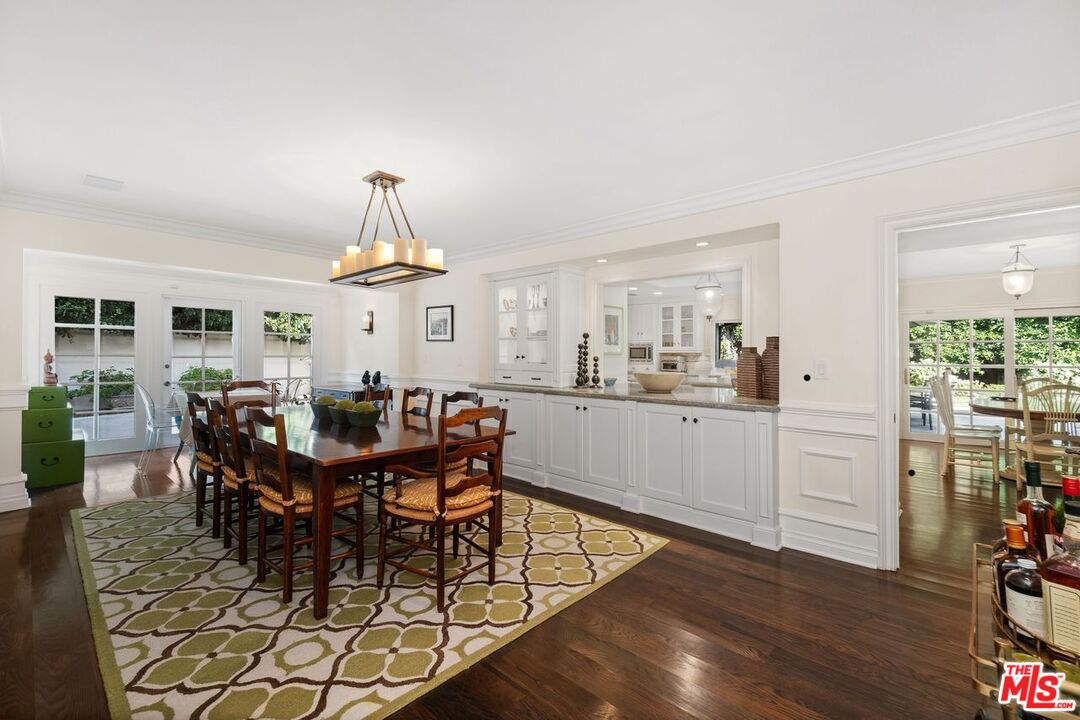 1070 Maybrook Dr