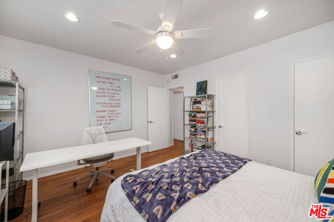 15248 Dickens St Unit: 106