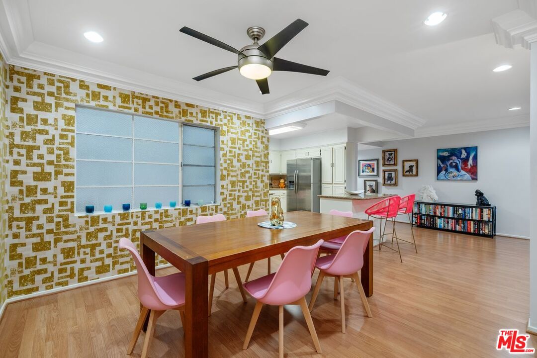 15248 Dickens St Unit: 106