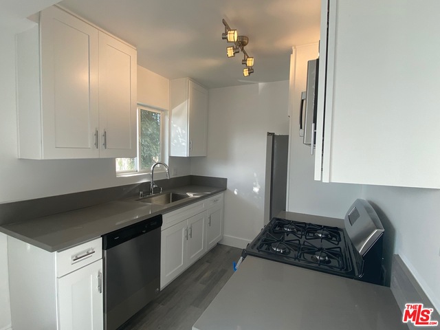 6812 11Th Ave Unit: 12