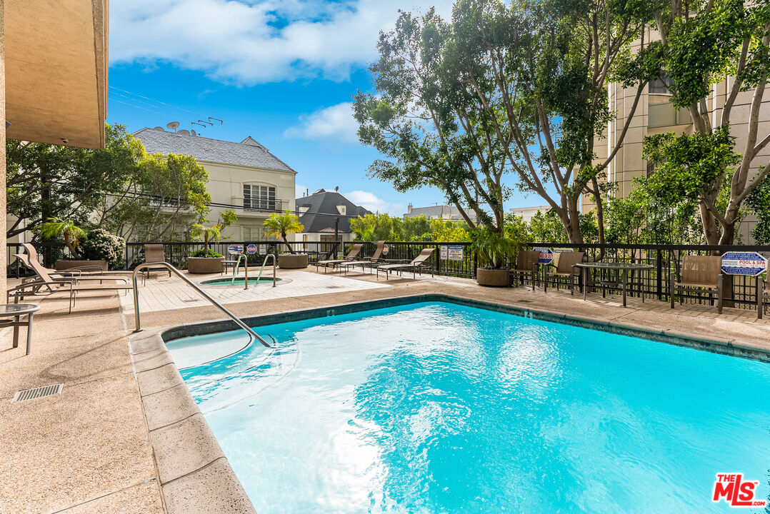 10750 Wilshire Blvd Unit: 1702