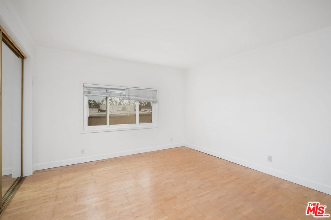 8025 Redlands St Unit: 17