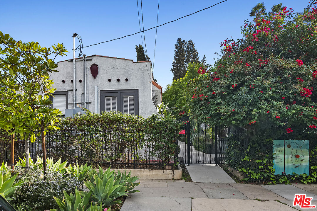 1620 MALTMAN AVE Unit: 1/2