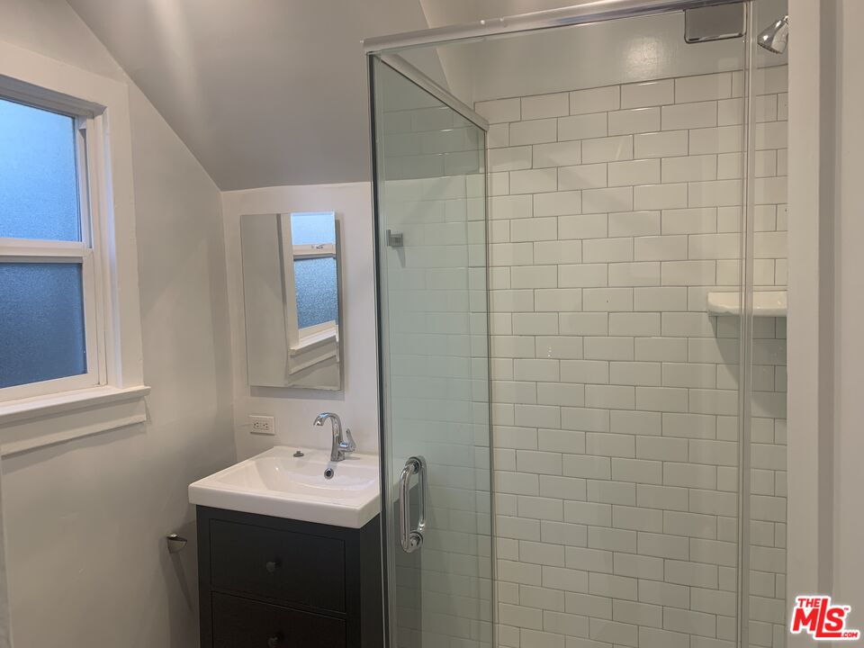 1620 MALTMAN AVE Unit: 1/2