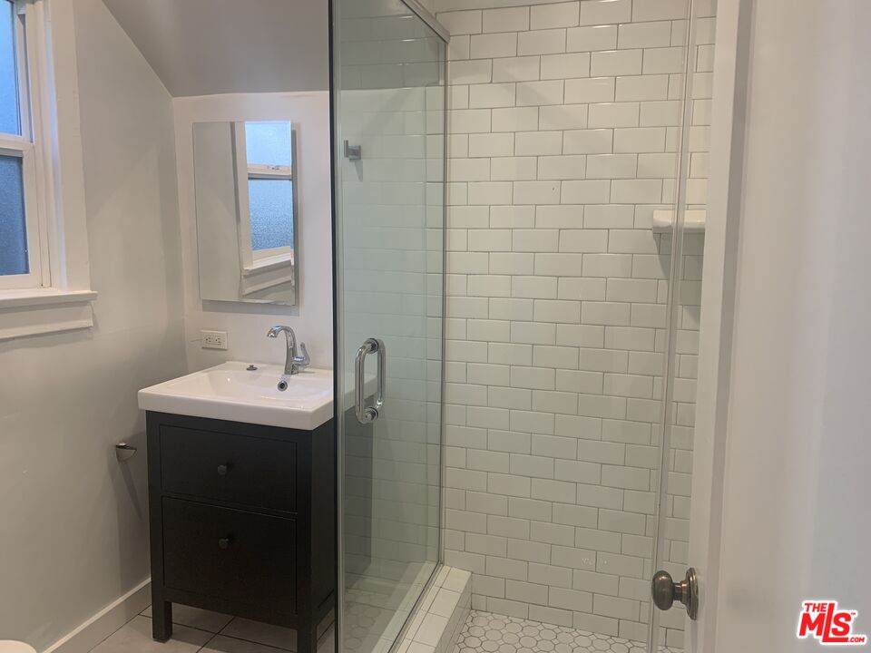 1620 MALTMAN AVE Unit: 1/2