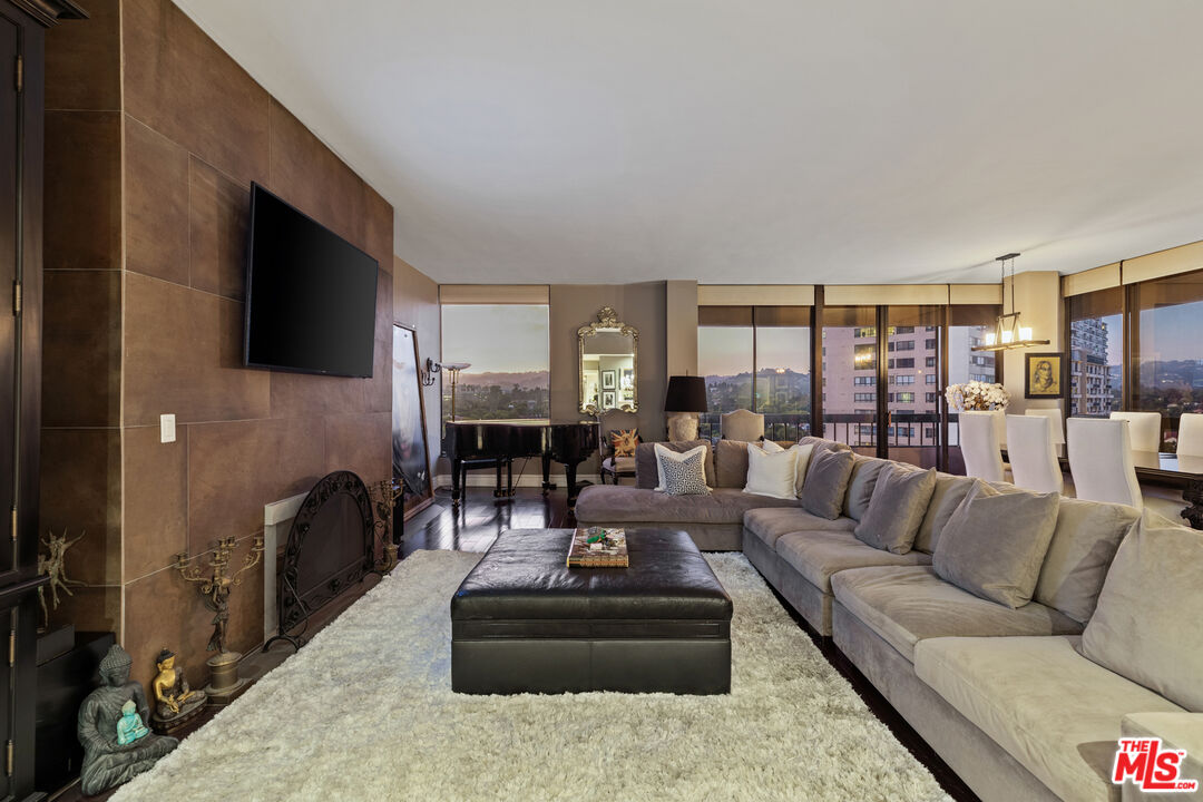 10590 Wilshire Blvd Unit: 1804