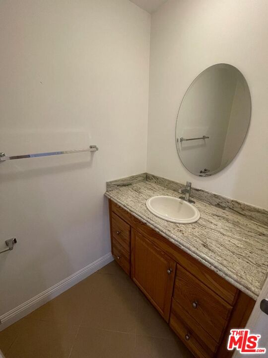 165 N Swall Dr Unit: 103