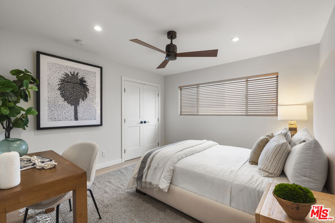 1128 11th St Unit: 210