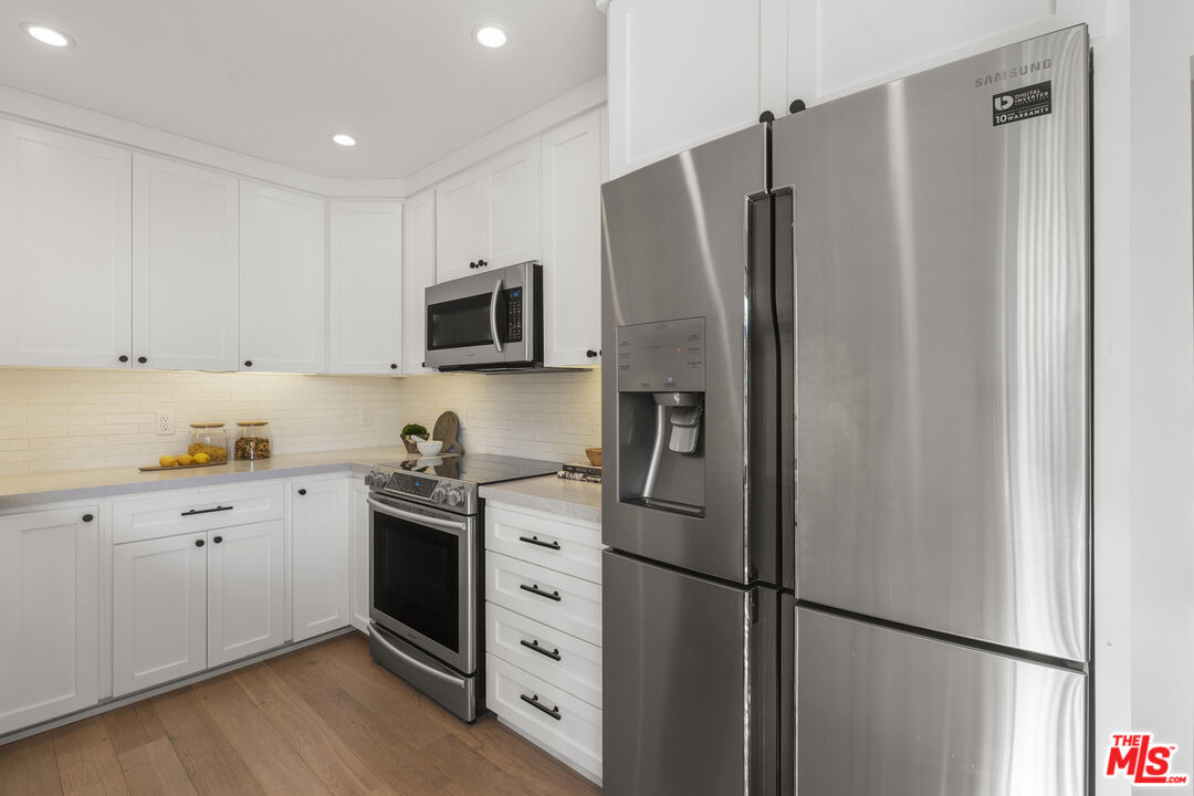 1128 11th St Unit: 210