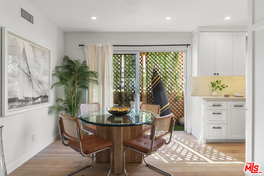 1128 11th St Unit: 210