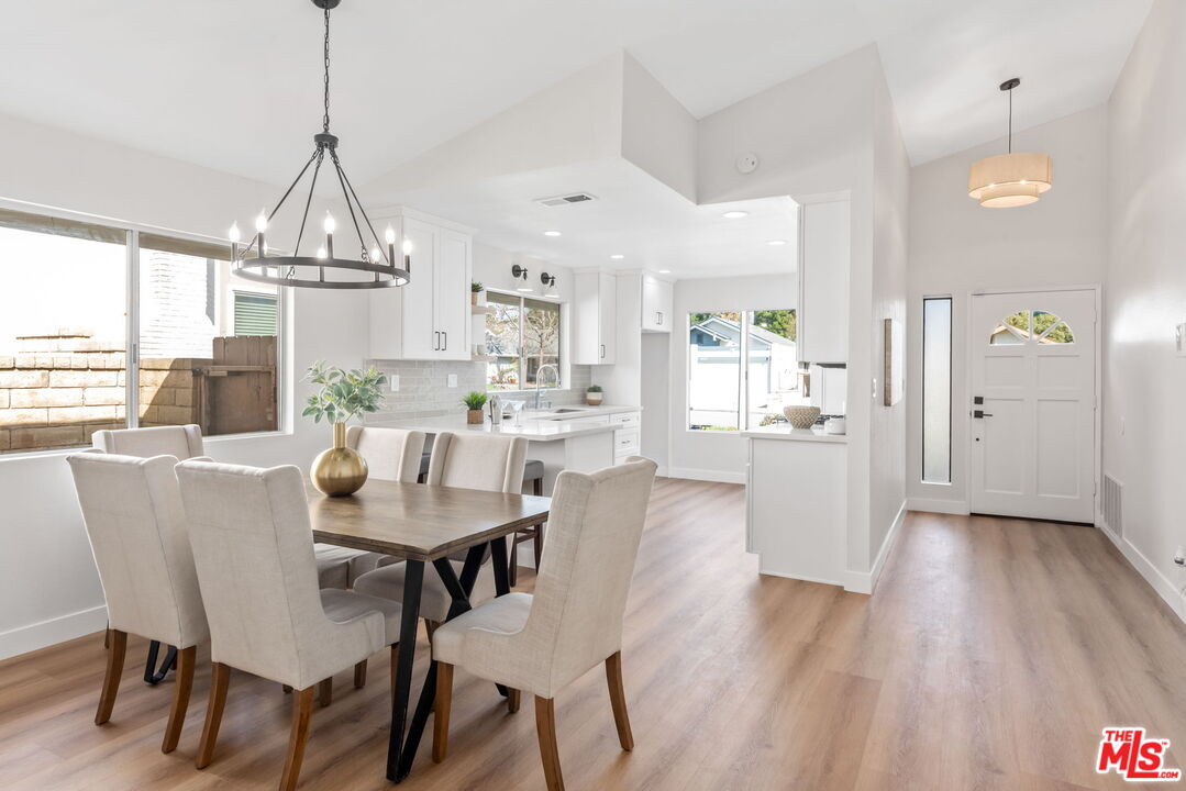 27537 Cherry Creek Dr