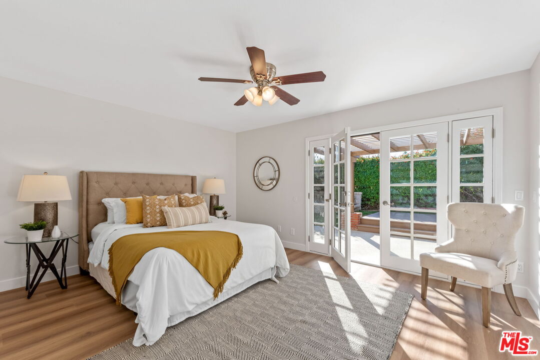 27537 Cherry Creek Dr