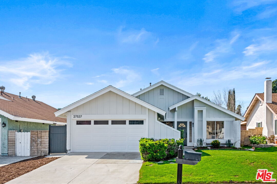 27537 Cherry Creek Dr