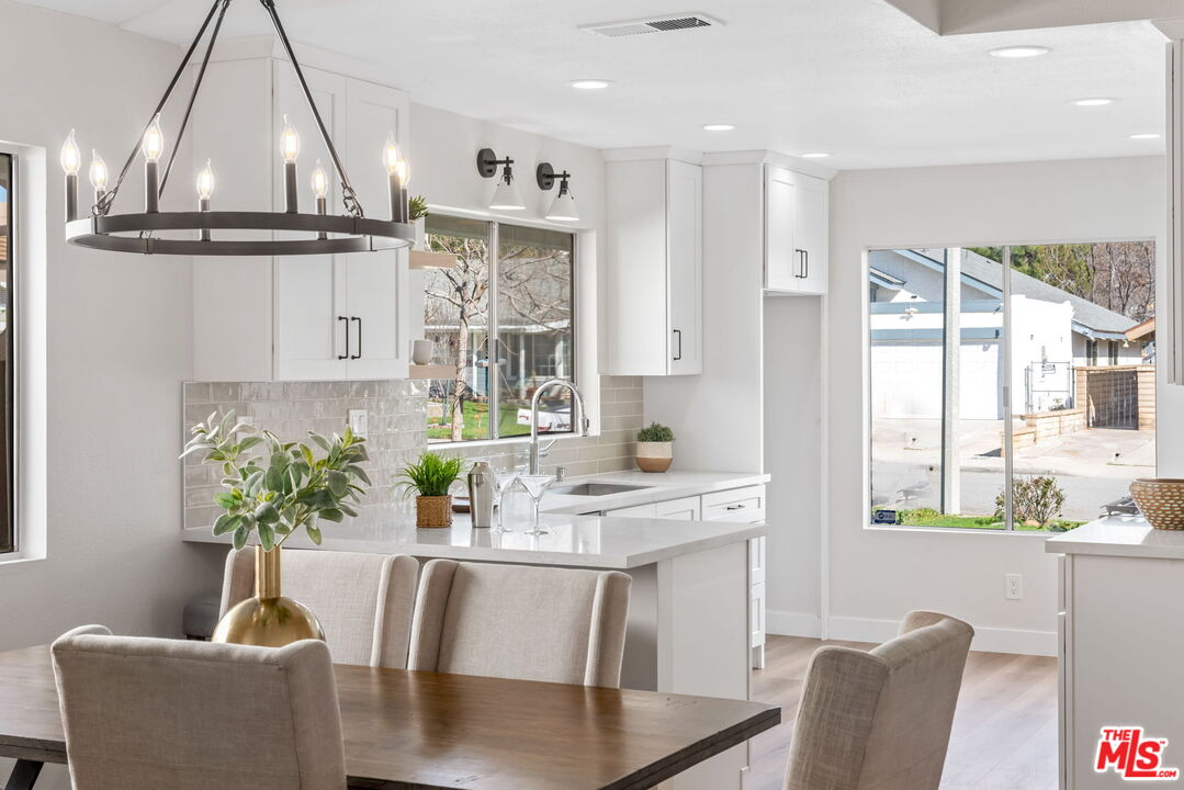 27537 Cherry Creek Dr