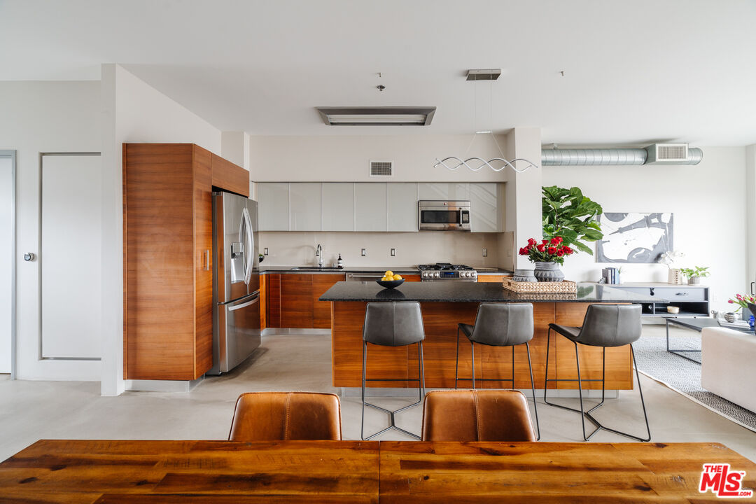 11500 Tennessee Ave Unit: 312