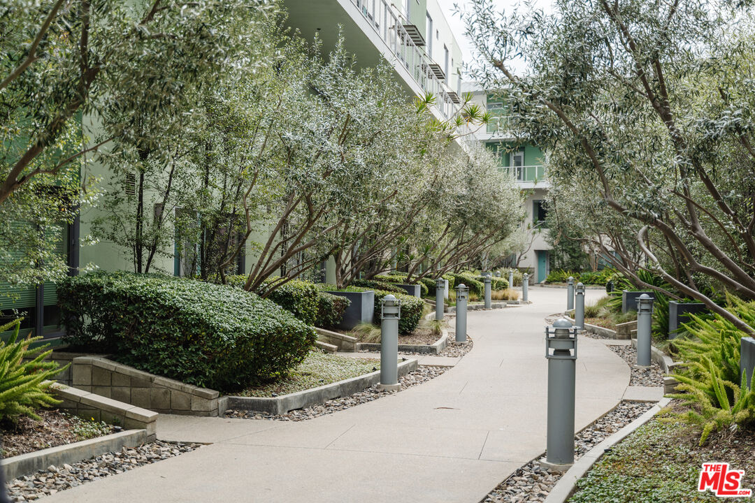 11500 Tennessee Ave Unit: 312