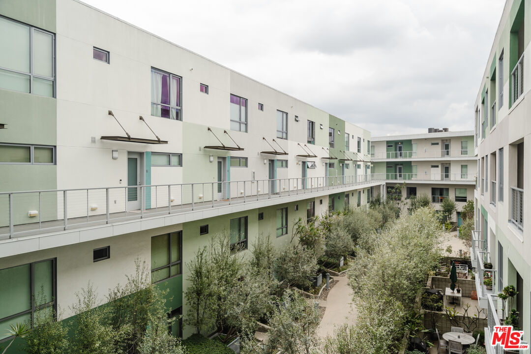 11500 Tennessee Ave Unit: 312