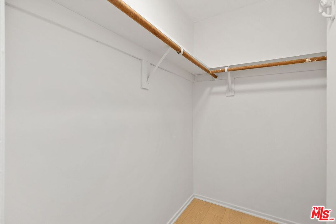 1916 PACIFIC AVE Unit: 1