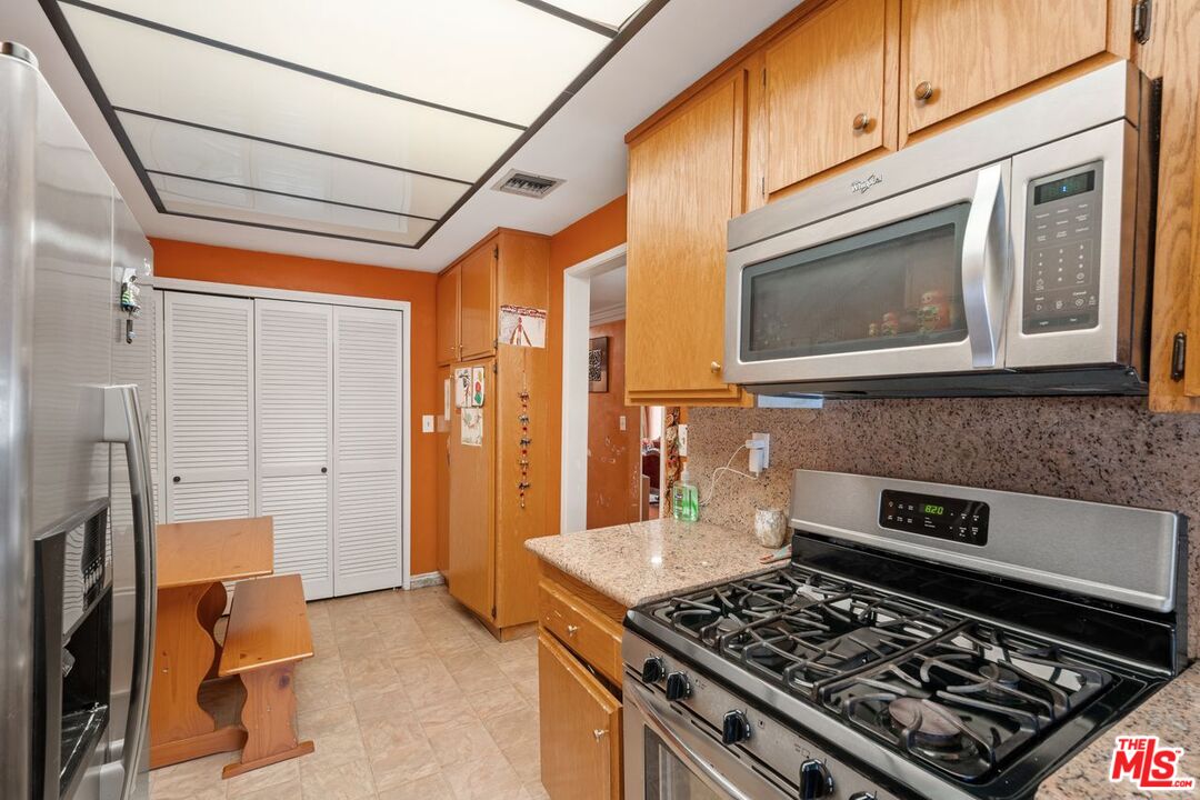 1818 Pelham Ave Unit: 304