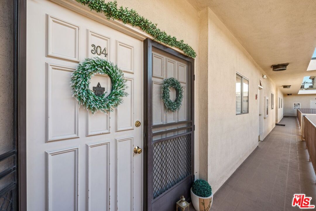 1818 Pelham Ave Unit: 304