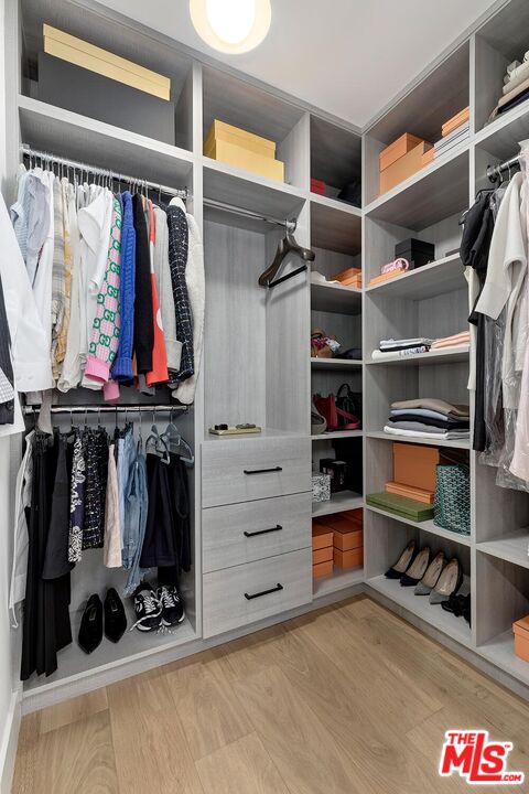 10777 Wilshire Blvd Unit: 406