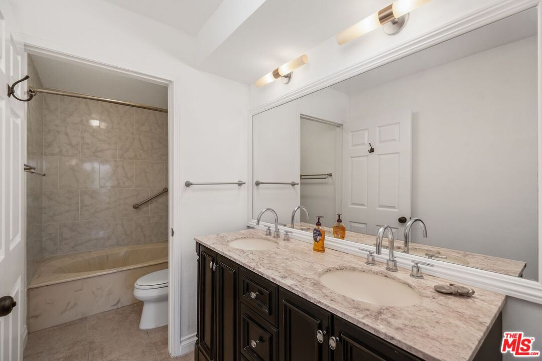 8515 Falmouth Ave Unit: 414