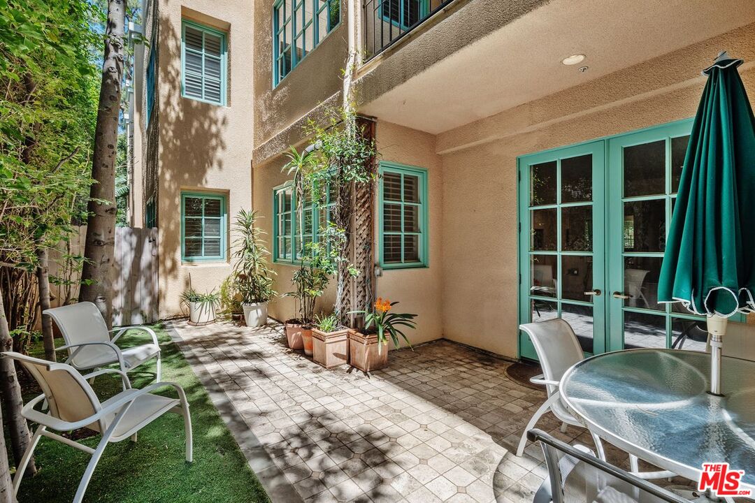 11500 San Vicente Blvd Unit: 218