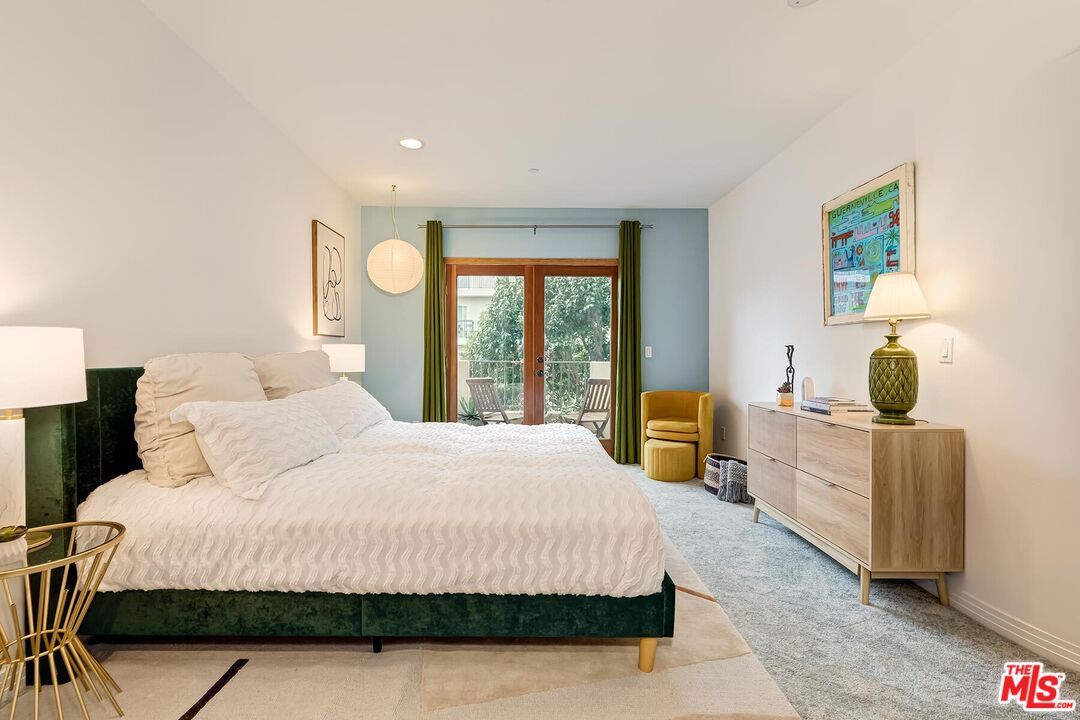 11612 Idaho Ave Unit: 201