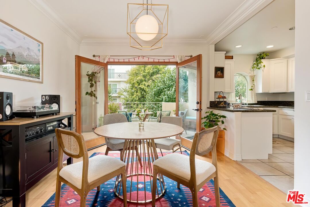 11612 Idaho Ave Unit: 201