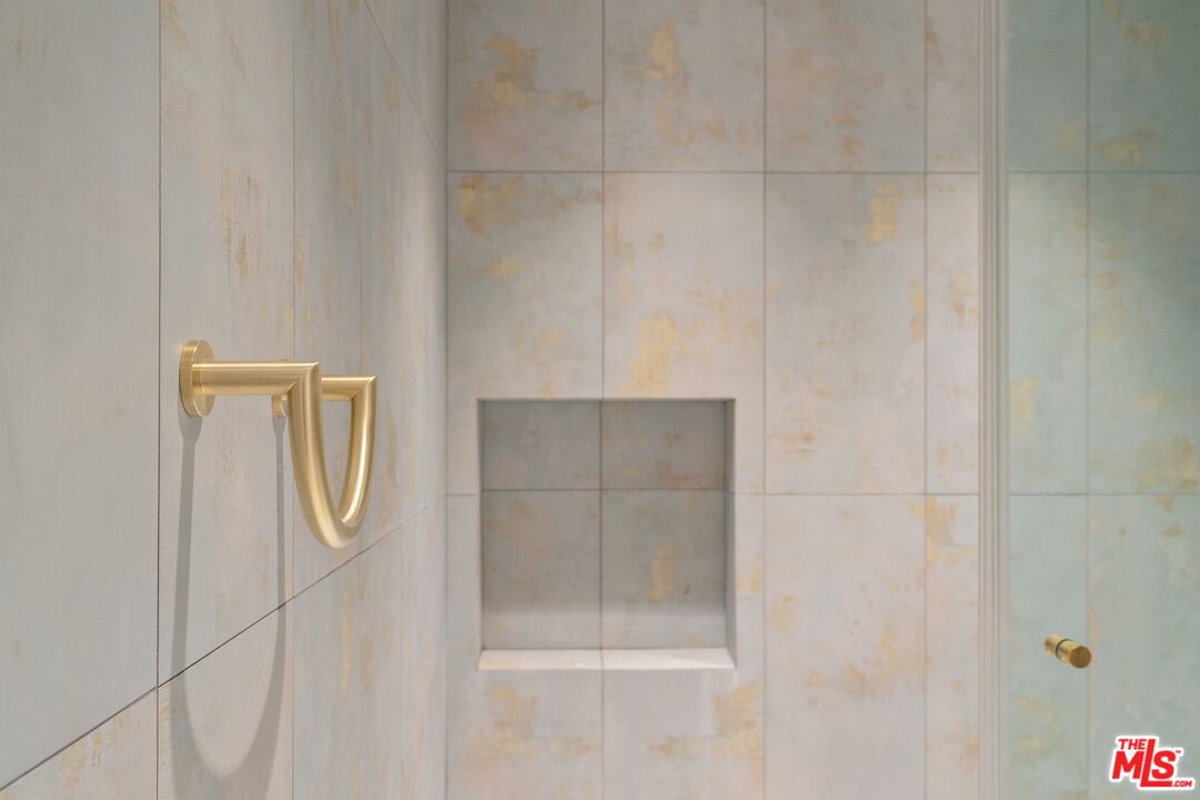 10490 Wilshire Blvd Unit: 402