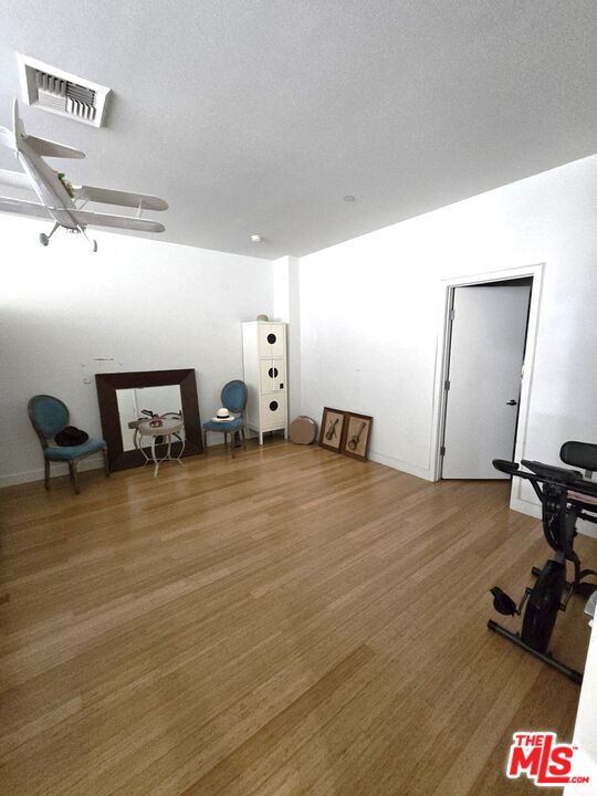 3810 Wilshire Blvd Unit: 712
