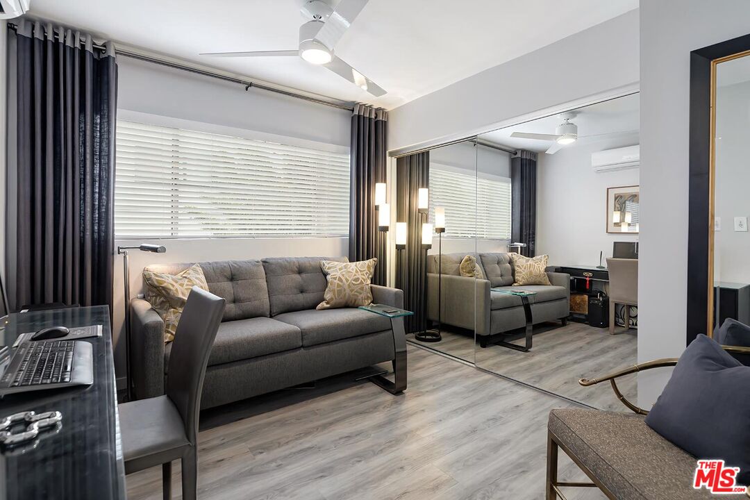 1035 N Sierra Bonita Ave Unit: 9