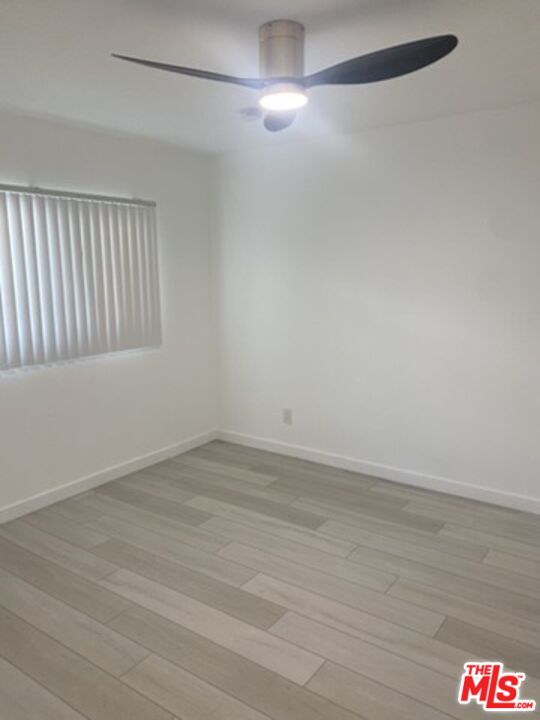 13925 Sherman Way Unit: 15