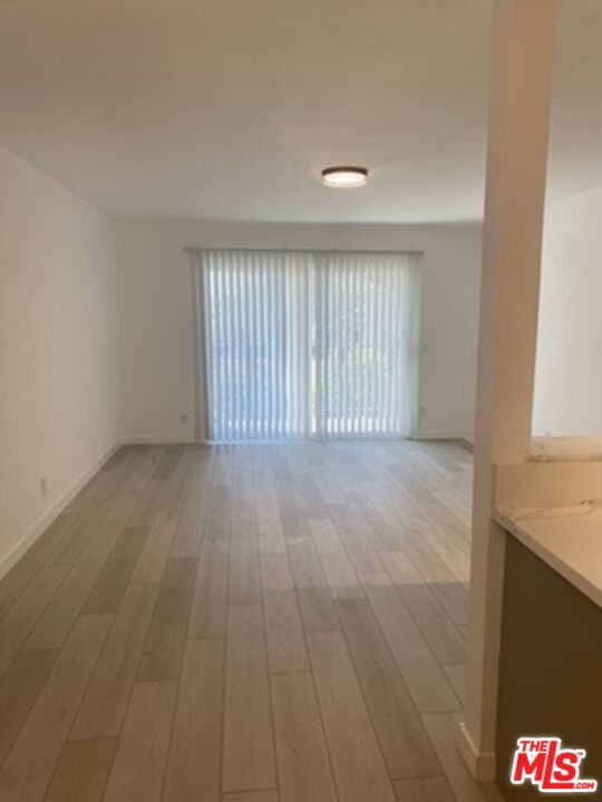 13925 Sherman Way Unit: 15