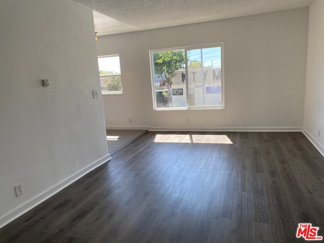 6736 West Blvd Unit: 6