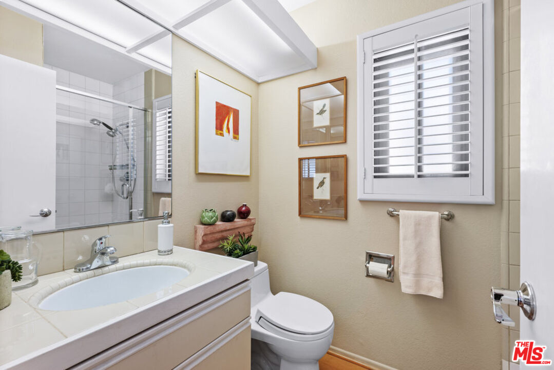 2330 Duane St Unit: 205