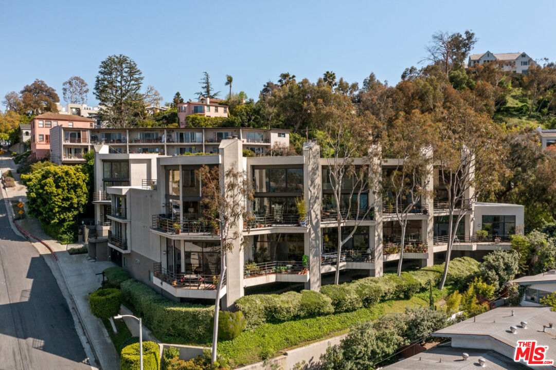 2330 Duane St Unit: 205